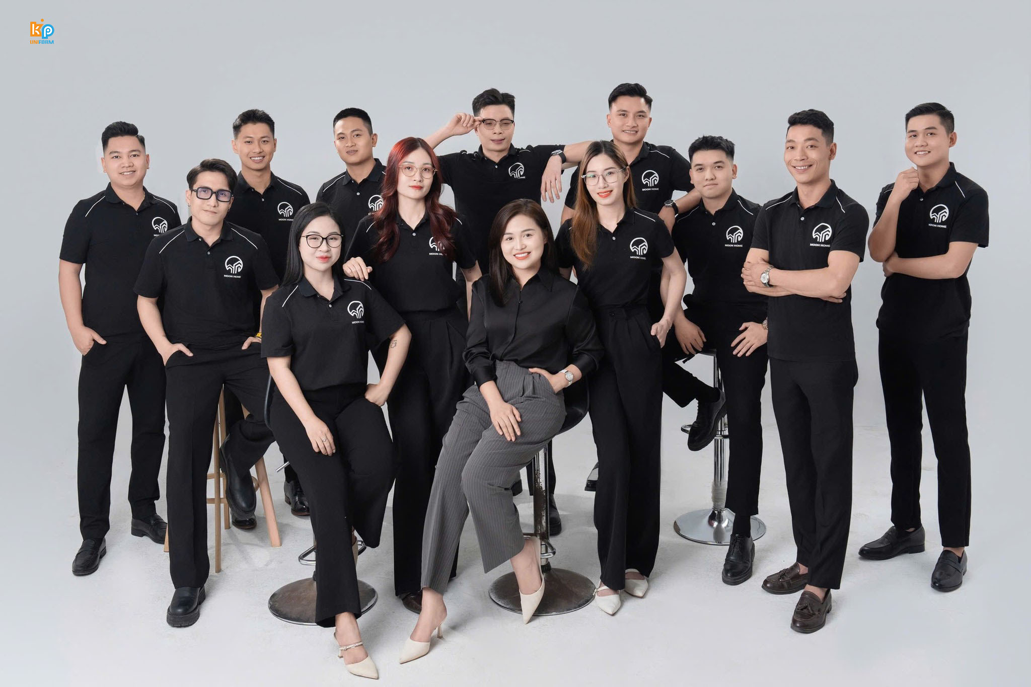 Đồng Phục Doanh Nghiệp Nội Thất 2025