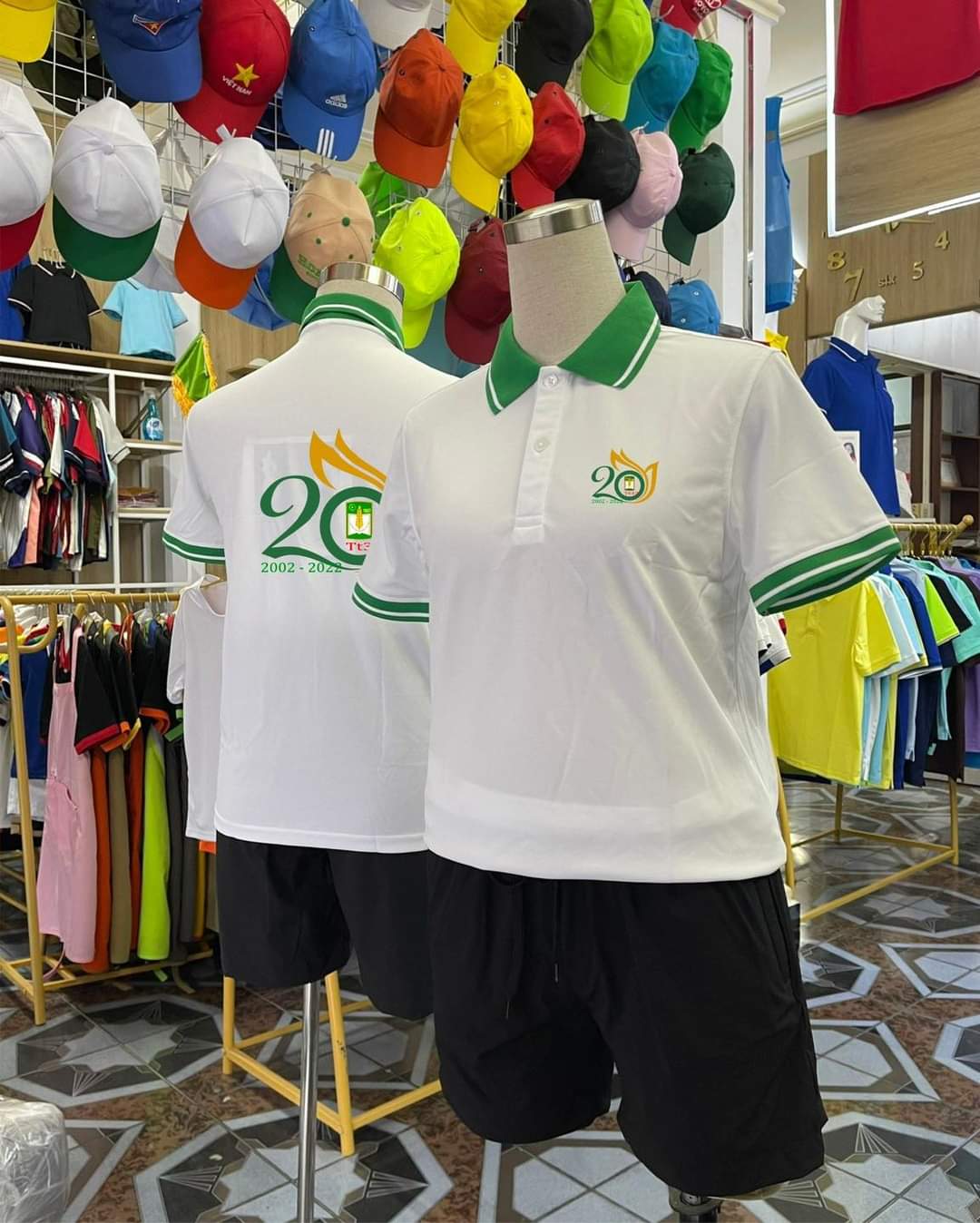 mẫu in áo thun đồng phục có cổ polo sang trọng